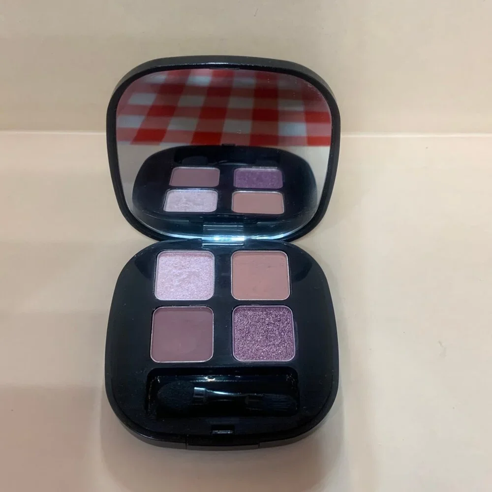 Perfect Diary beauty Quadra eyeshadow palette 04 Lavender Haze